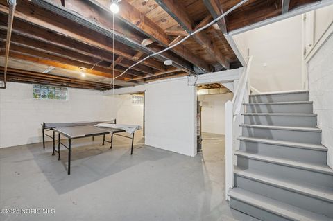 Tiny photo for 2041 Perth Street, Toledo, OH 43607 (MLS # 10000757)