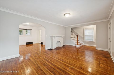 Tiny photo for 2041 Perth Street, Toledo, OH 43607 (MLS # 10000757)