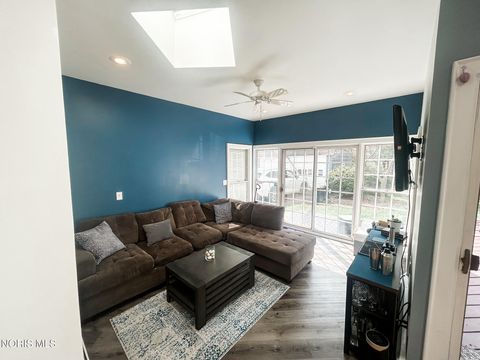 Tiny photo for 3319 Darlington Road, Ottawa Hills, OH 43606 (MLS # 10005929)