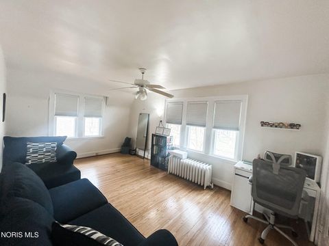 Tiny photo for 3319 Darlington Road, Ottawa Hills, OH 43606 (MLS # 10005929)