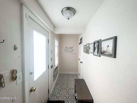 Tiny photo for 3319 Darlington Road, Ottawa Hills, OH 43606 (MLS # 10005929)