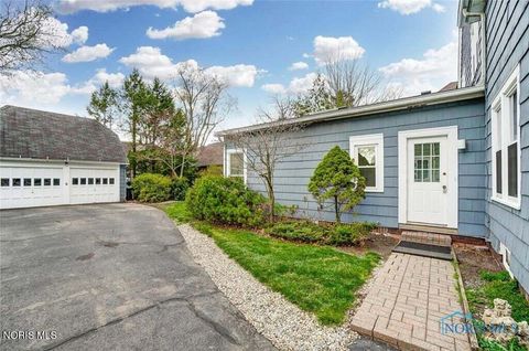 Tiny photo for 3319 Darlington Road, Ottawa Hills, OH 43606 (MLS # 10005929)