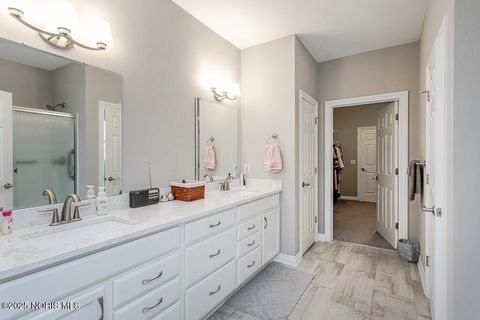 Tiny photo for 9846 Saugatuck Drive, Sylvania, OH 43560 (MLS # 10000255)