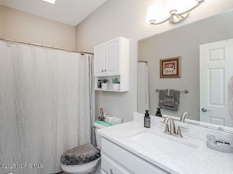 Tiny photo for 9846 Saugatuck Drive, Sylvania, OH 43560 (MLS # 10000255)