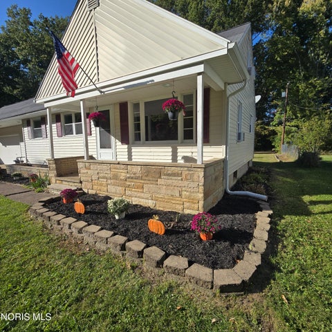 Tiny photo for 42108 Emerson Court, Other, OH 44035 (MLS # 10014798)
