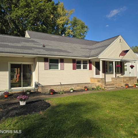 Tiny photo for 42108 Emerson Court, Other, OH 44035 (MLS # 10014798)