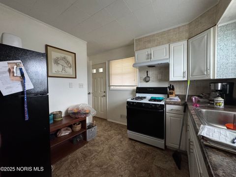 Tiny photo for 5145 Ford Avenue, Toledo, OH 43612 (MLS # 10001862)