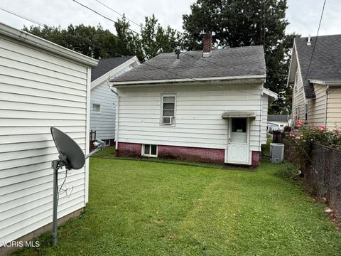 Tiny photo for 1955 Kelsey Avenue, Toledo, OH 43605 (MLS # 10013160)