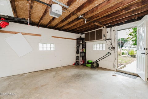 Tiny photo for 133 W Davis Street, Tiffin, OH 44883 (MLS # 10014211)