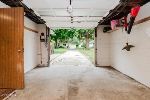 Tiny photo for 133 W Davis Street, Tiffin, OH 44883 (MLS # 10014211)