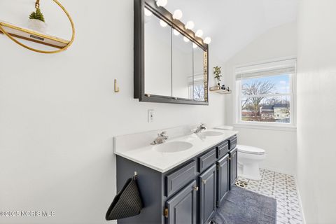 Tiny photo for 18710 Washington Street, Tontogany, OH 43565 (MLS # 10003152)