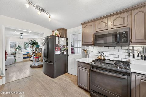 Tiny photo for 18710 Washington Street, Tontogany, OH 43565 (MLS # 10003152)