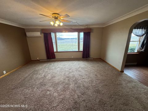 Tiny photo for 5908 Kramer Road, Edgerton, OH 43517 (MLS # 10003036)