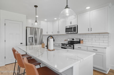 Tiny photo for 15015 Stonebridge Lane, Perrysburg, OH 43551 (MLS # 10007368)