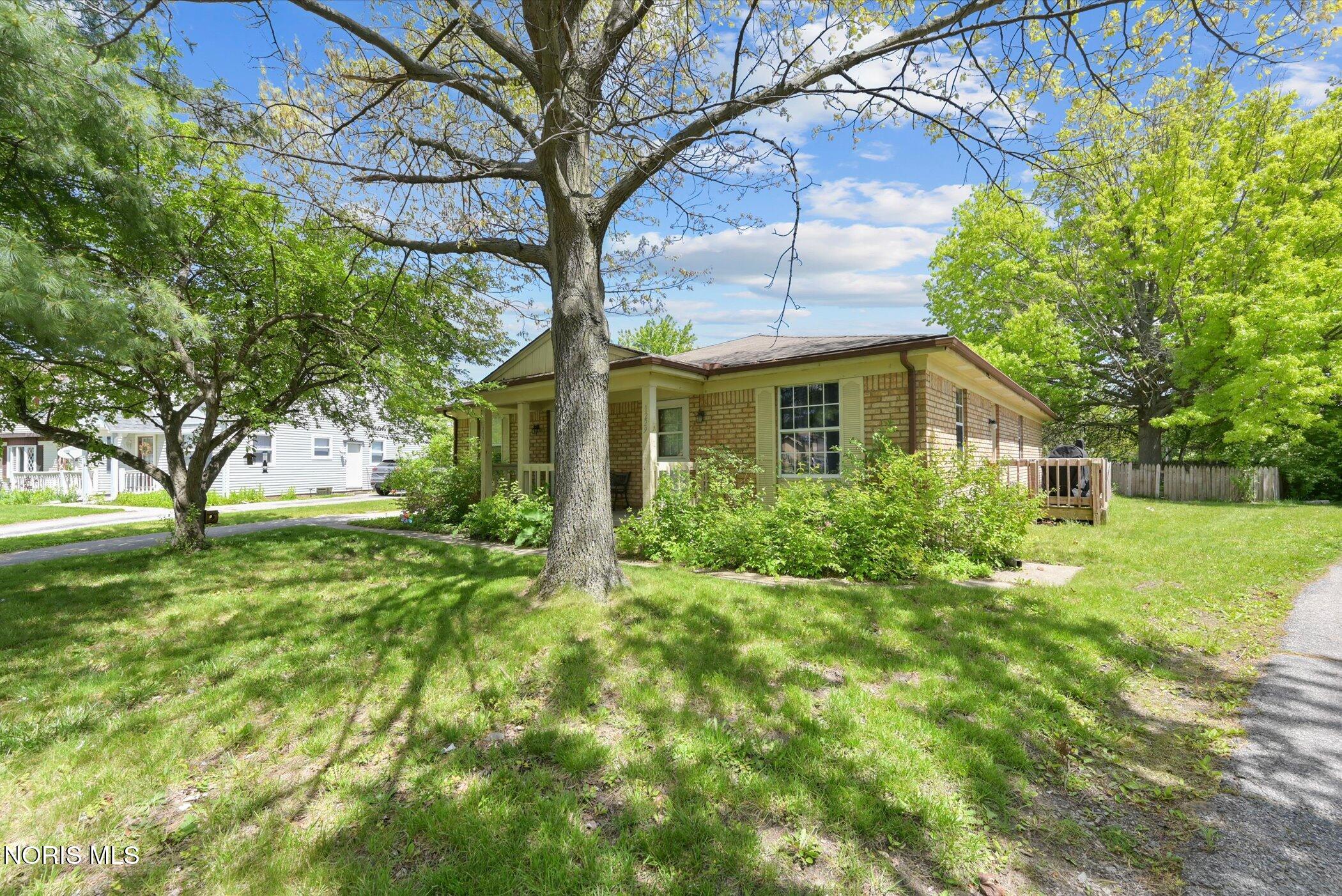1227 Cypress Creek Lane