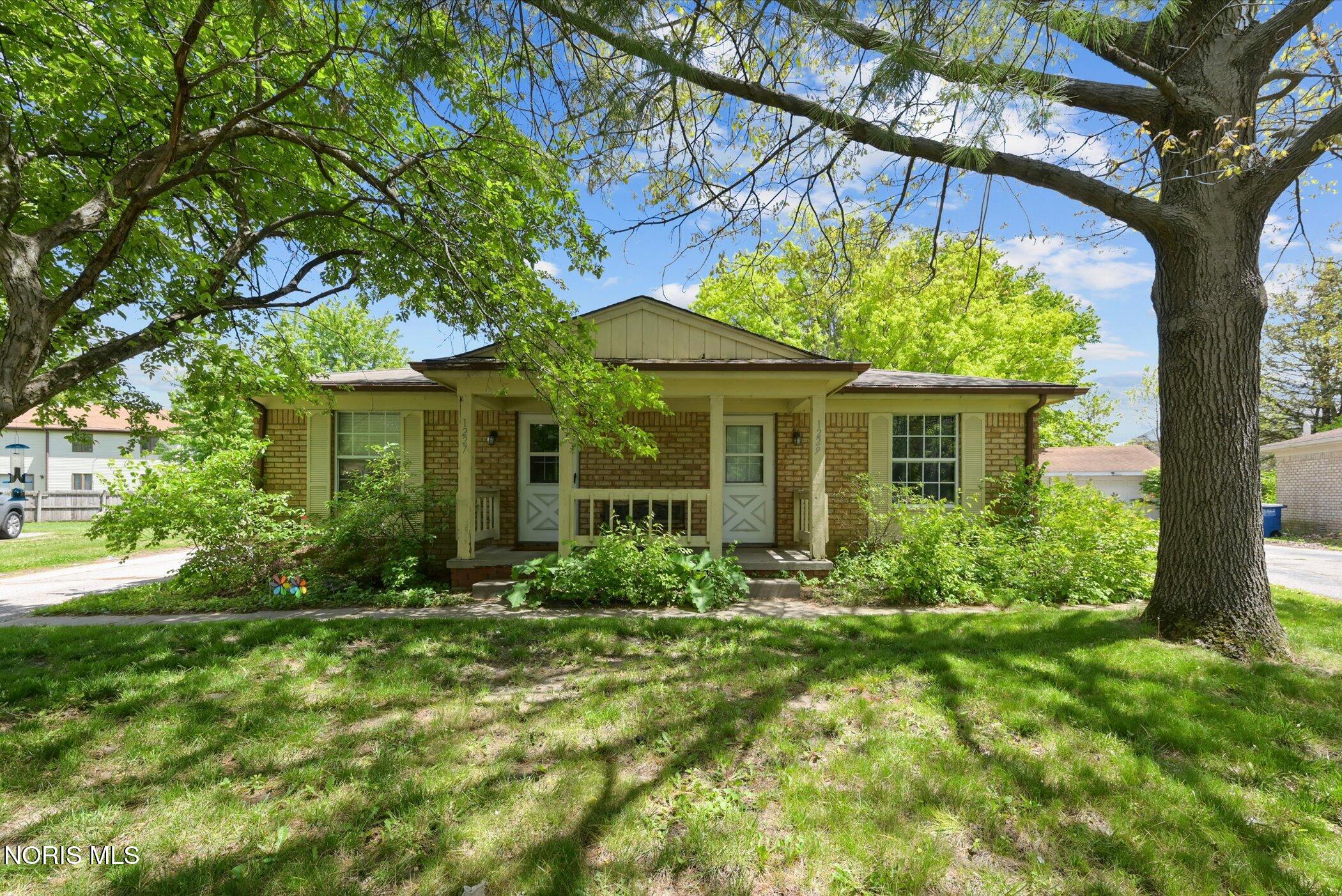 1227 Cypress Creek Lane