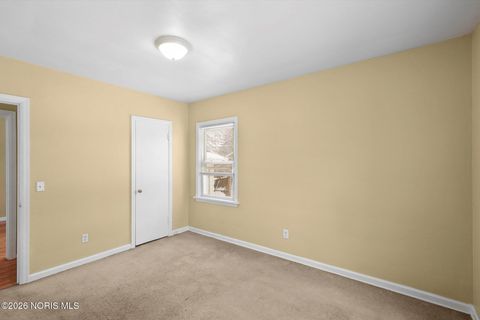Tiny photo for 1824 Arlington Avenue, Toledo, OH 43609 (MLS # 10003842)