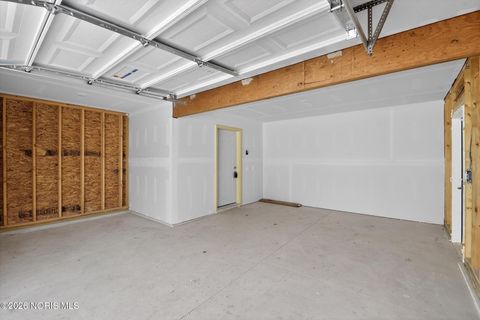 Tiny photo for 543 Lucas Street, Toledo, OH 43604 (MLS # 10003873)