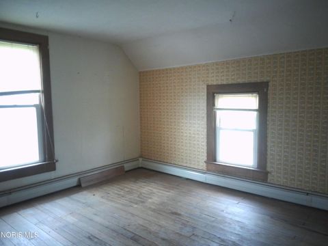 Tiny photo for 440 County Road 18, Napoleon, OH 43545 (MLS # 10005363)