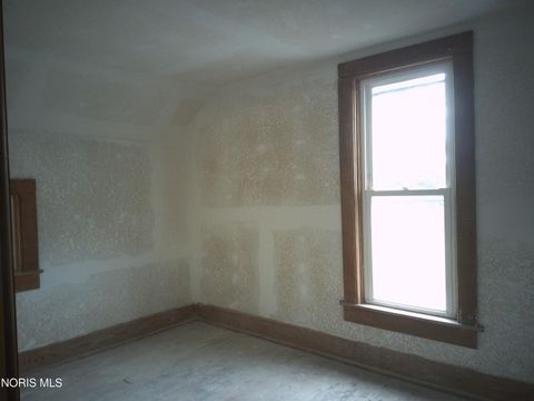 Tiny photo for 440 County Road 18, Napoleon, OH 43545 (MLS # 10005363)