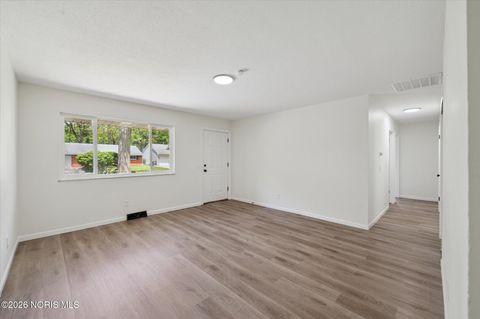 Tiny photo for 4209 Penelope Drive, Toledo, OH 43623 (MLS # 10002713)