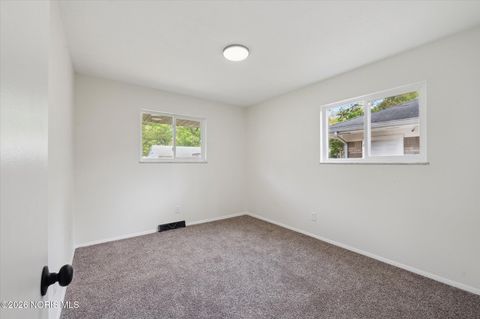 Tiny photo for 4209 Penelope Drive, Toledo, OH 43623 (MLS # 10002713)