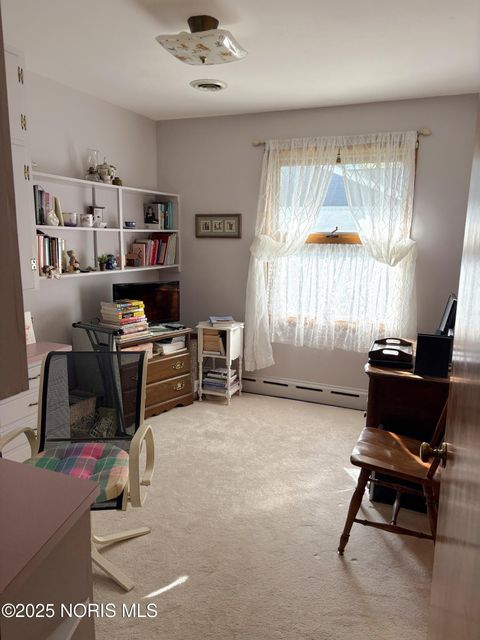 Tiny photo for 603 Alma Drive, Fostoria, OH 44830 (MLS # 10000712)