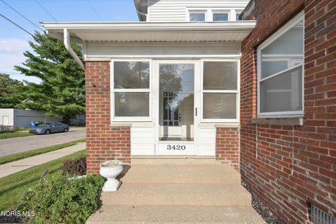 Tiny photo for 3420 Upton Avenue, Toledo, OH 43613 (MLS # 10012181)