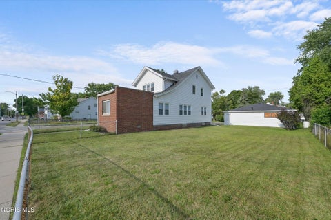 Tiny photo for 3420 Upton Avenue, Toledo, OH 43613 (MLS # 10012181)