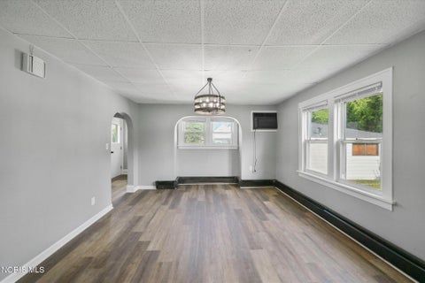 Tiny photo for 3420 Upton Avenue, Toledo, OH 43613 (MLS # 10012181)