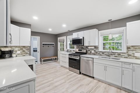 Tiny photo for 7556 Club Road, Sylvania, OH 43560 (MLS # 10006891)