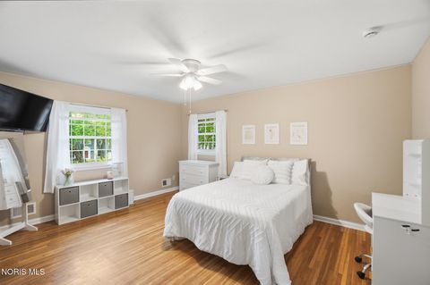 Tiny photo for 7556 Club Road, Sylvania, OH 43560 (MLS # 10006891)