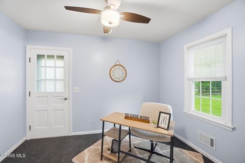 Tiny photo for 7556 Club Road, Sylvania, OH 43560 (MLS # 10006891)
