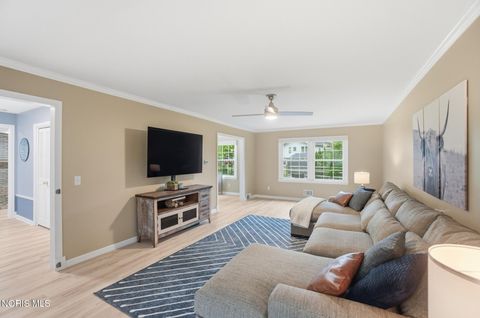 Tiny photo for 7556 Club Road, Sylvania, OH 43560 (MLS # 10006891)