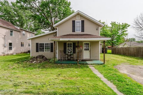 Photo of 449 Frederick Street, Carey, OH 43316 (MLS # 10007610)