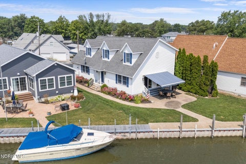 Tiny photo for 1541 N Anchor Avenue, Port Clinton, OH 43452 (MLS # 10010739)