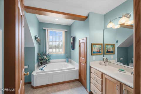 Tiny photo for 1541 N Anchor Avenue, Port Clinton, OH 43452 (MLS # 10010739)