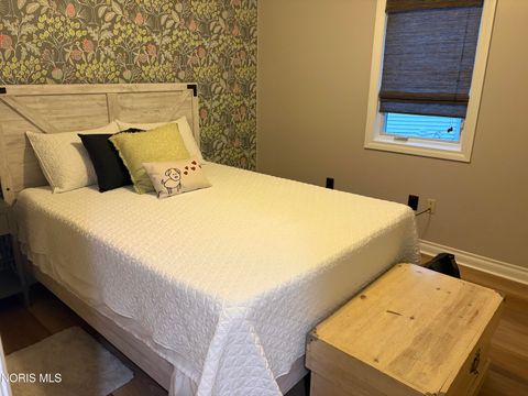 Tiny photo for 1944 Silverpine Court, Toledo, OH 43615 (MLS # 10005153)