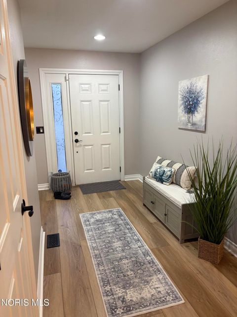 Tiny photo for 1944 Silverpine Court, Toledo, OH 43615 (MLS # 10005153)