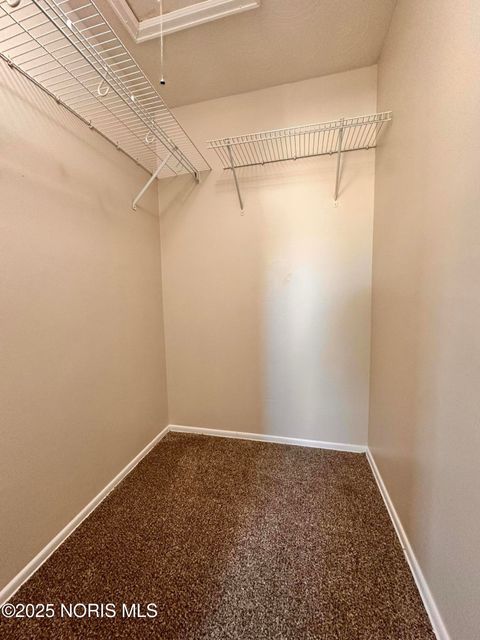 Tiny photo for 11 Meadowbrook Drive, Perrysburg, OH 43551 (MLS # 10002562)