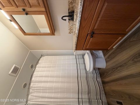 Tiny photo for 11 Meadowbrook Drive, Perrysburg, OH 43551 (MLS # 10002562)