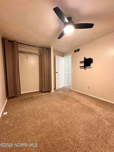 Tiny photo for 11 Meadowbrook Drive, Perrysburg, OH 43551 (MLS # 10002562)