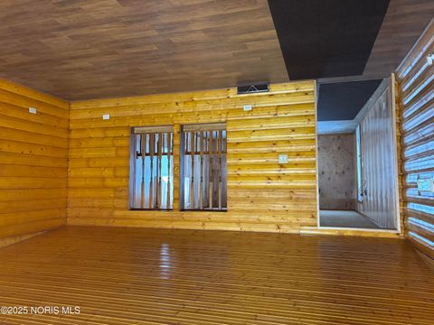 Tiny photo for 873 County Road 5, Deshler, OH 43516 (MLS # 10000068)