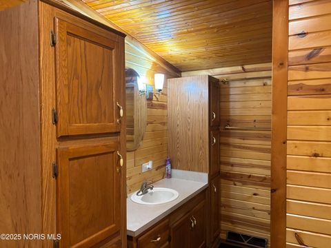 Tiny photo for 873 County Road 5, Deshler, OH 43516 (MLS # 10000068)