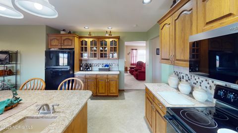 Tiny photo for 1936 County Road 222, Fremont, OH 43420 (MLS # 10001652)