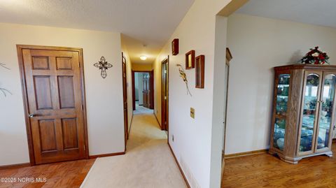 Tiny photo for 1936 County Road 222, Fremont, OH 43420 (MLS # 10001652)