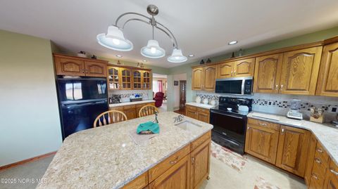 Tiny photo for 1936 County Road 222, Fremont, OH 43420 (MLS # 10001652)