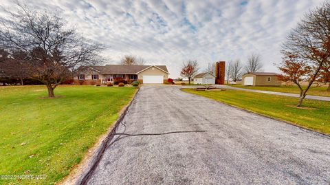Tiny photo for 1936 County Road 222, Fremont, OH 43420 (MLS # 10001652)