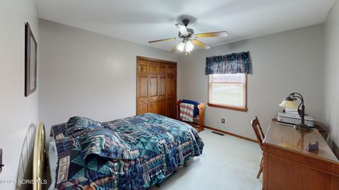 Tiny photo for 1936 County Road 222, Fremont, OH 43420 (MLS # 10001652)