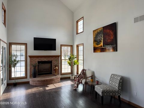 Tiny photo for 1302 Wedgewood Drive, Fostoria, OH 44830 (MLS # 10003073)